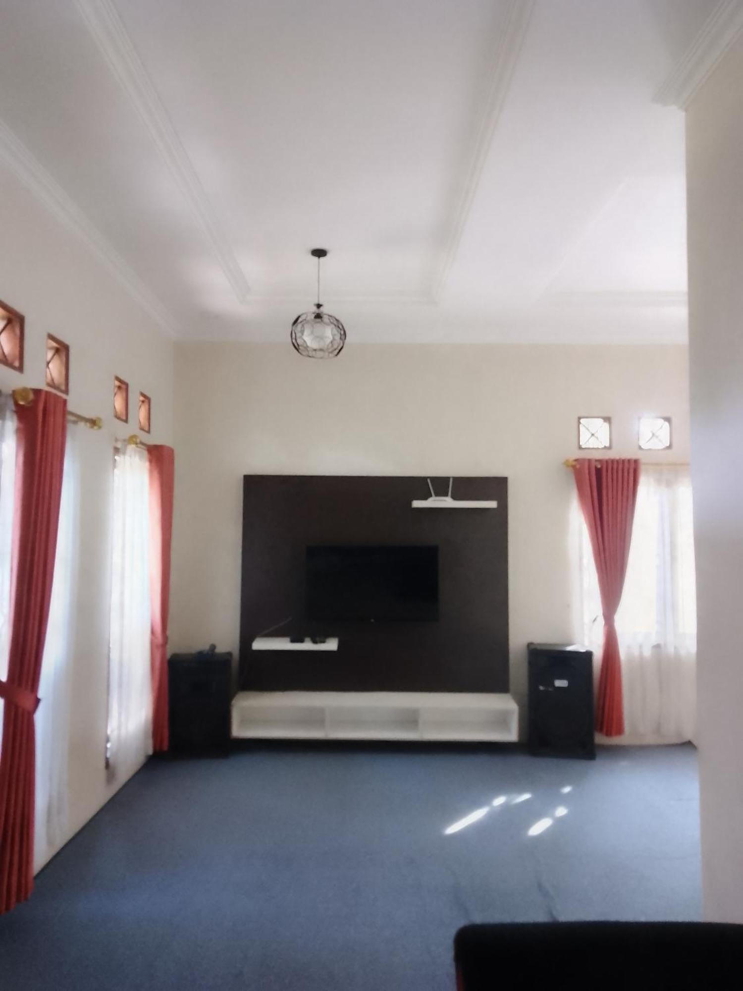 Villa Junior Family Cisarua Zewnętrze zdjęcie